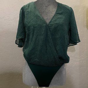 Abercrombie & Fitch green dot Blouse Bodysuit Size M